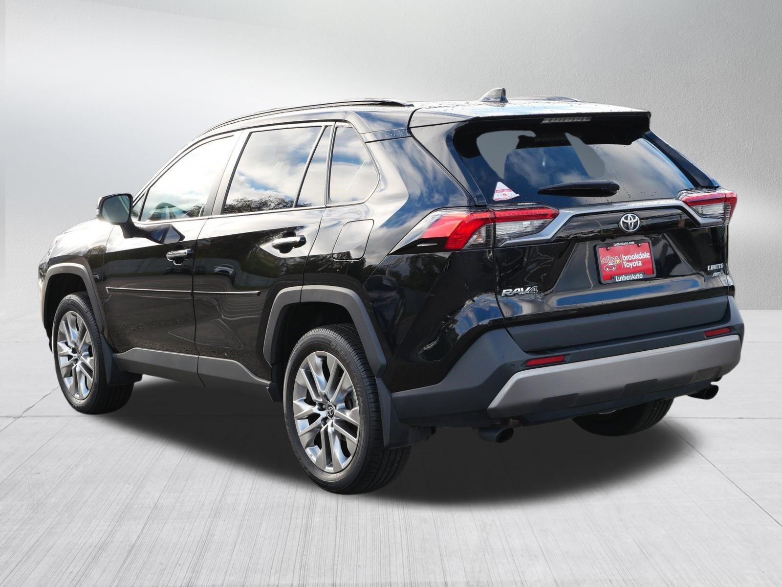Certified 2024 Toyota RAV4 Limited w/ Weather Package AWD/4WD image 5