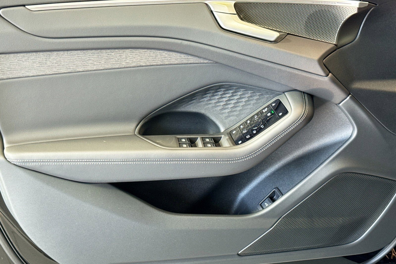 New 2026 Audi A6 Premium Plus image 15