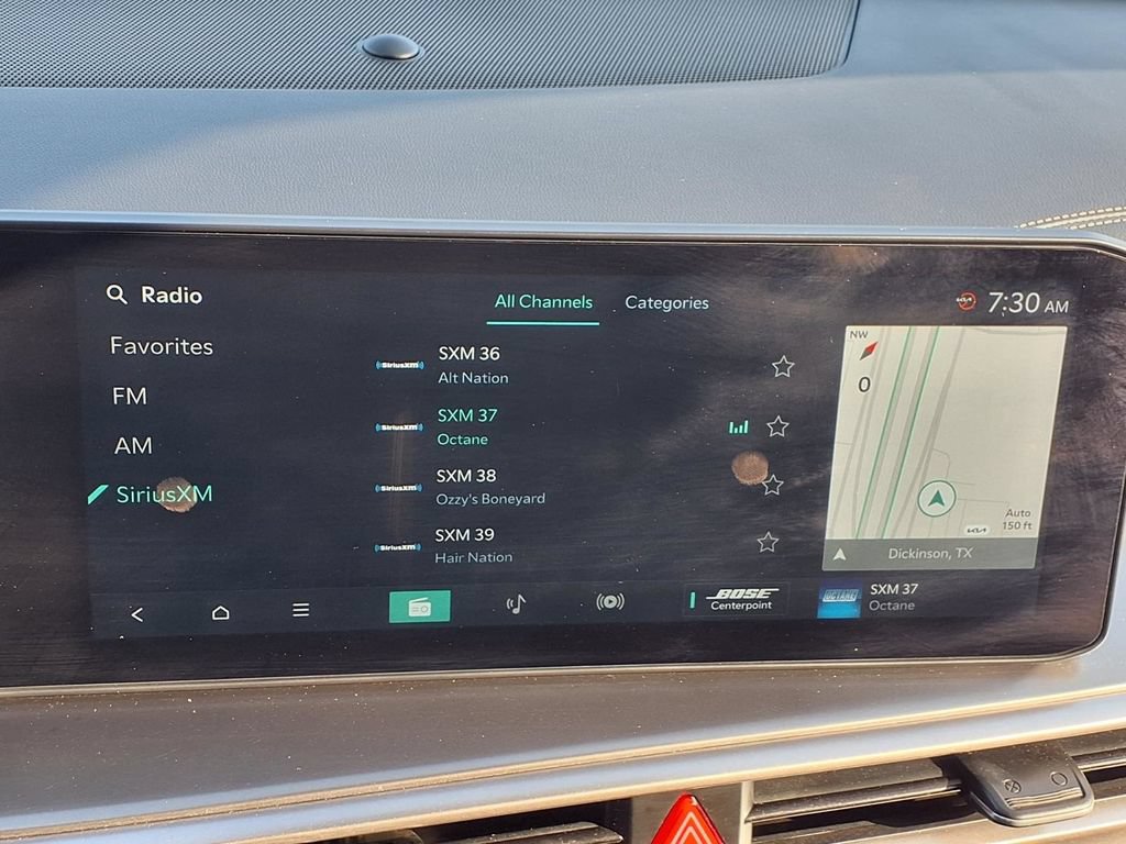 Certified 2026 Kia Sorento EX w/ EX Premium Package FWD image 4