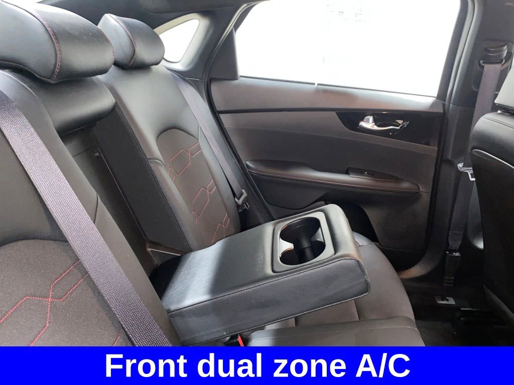 Used 2022 Kia Forte GT w/ GT Technology Package image 10