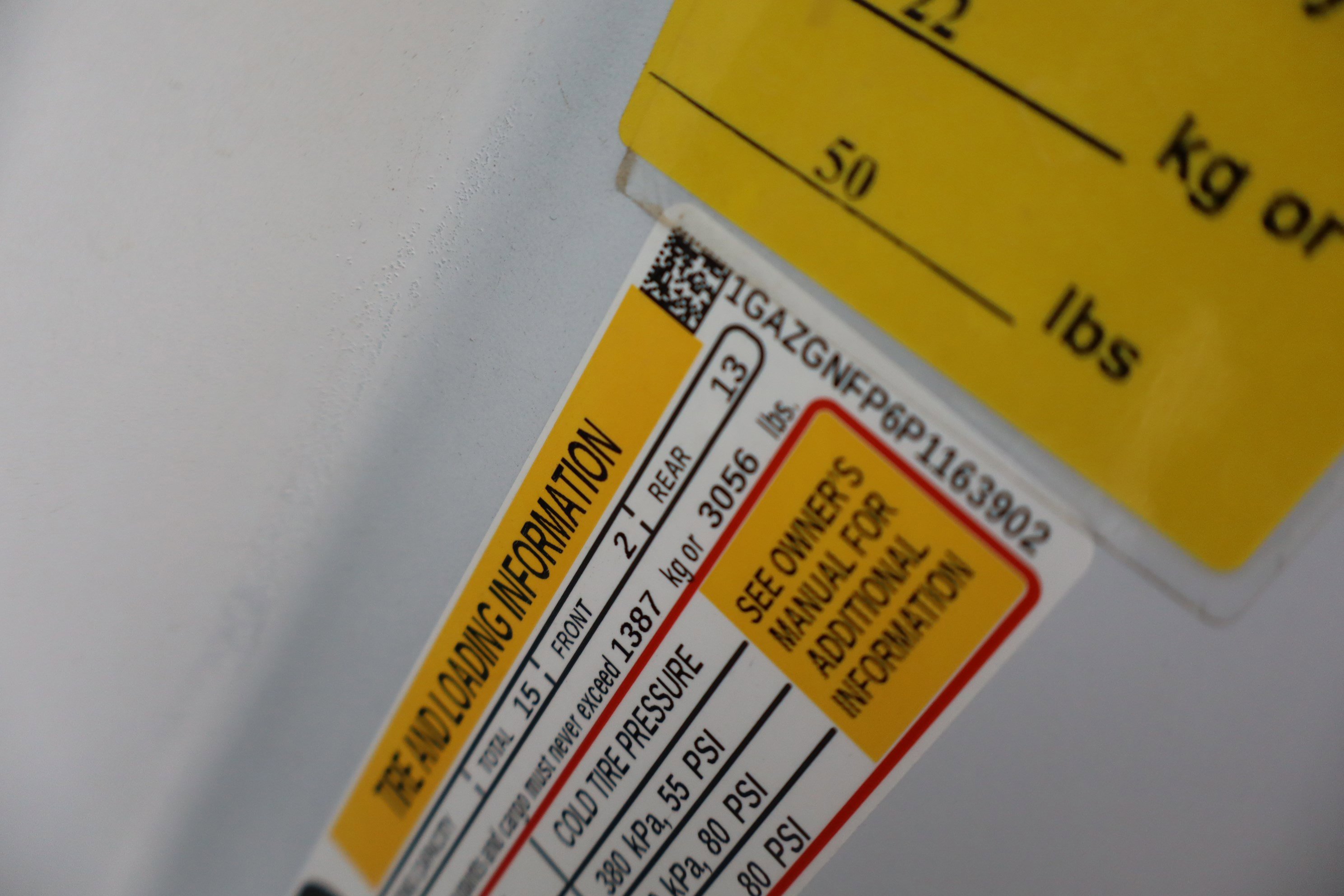 Used 2023 Chevrolet Express 3500 LS image 34