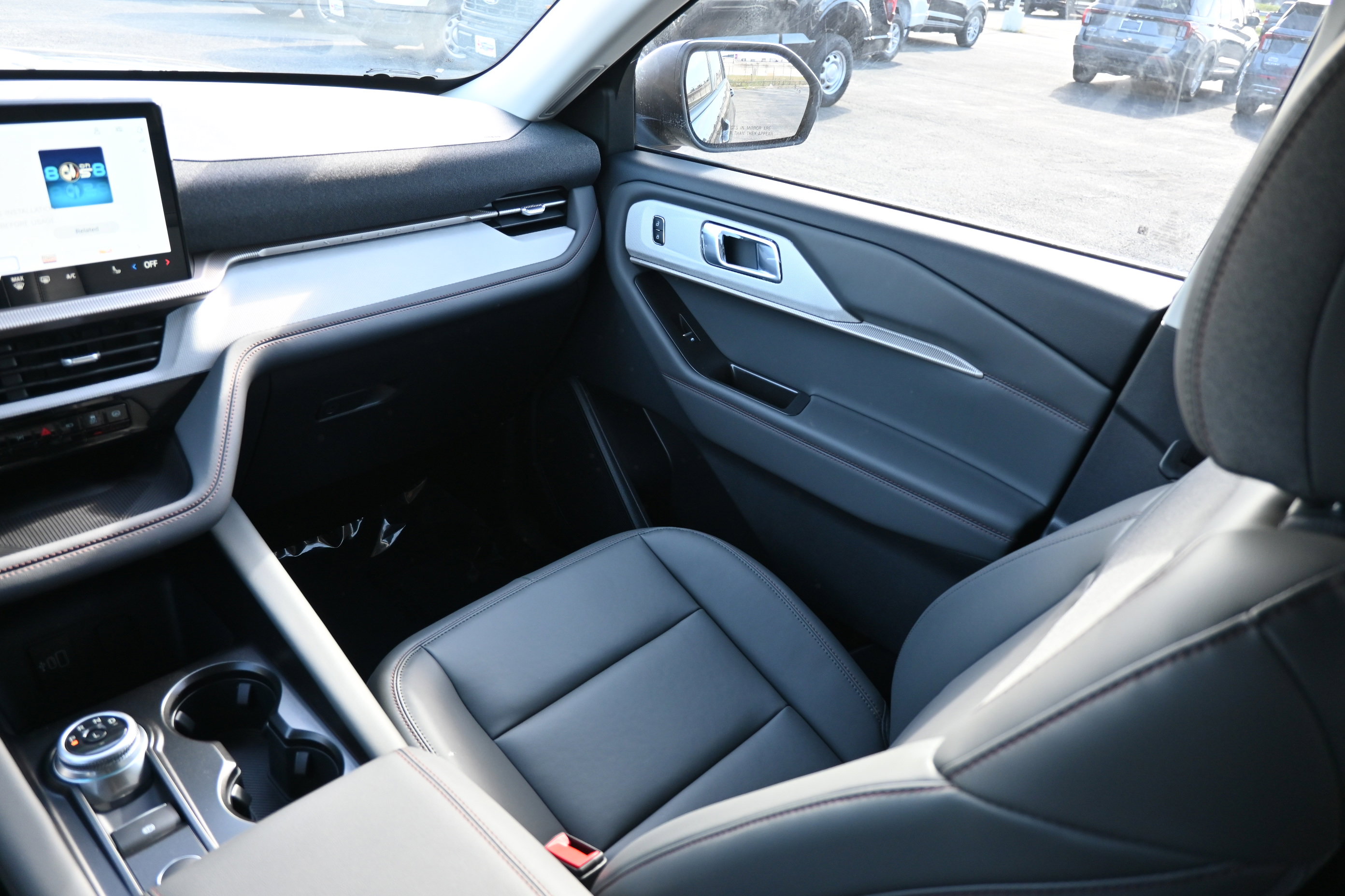 New 2026 Ford Explorer Active image 30