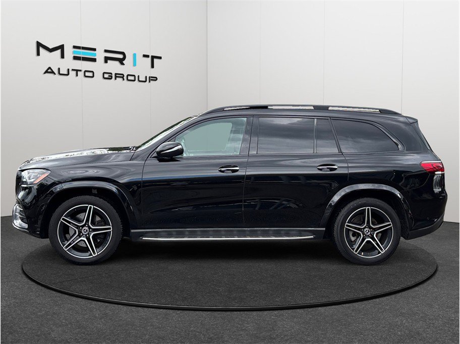 Used 2023 Mercedes-Benz GLS 580 4MATIC image 5