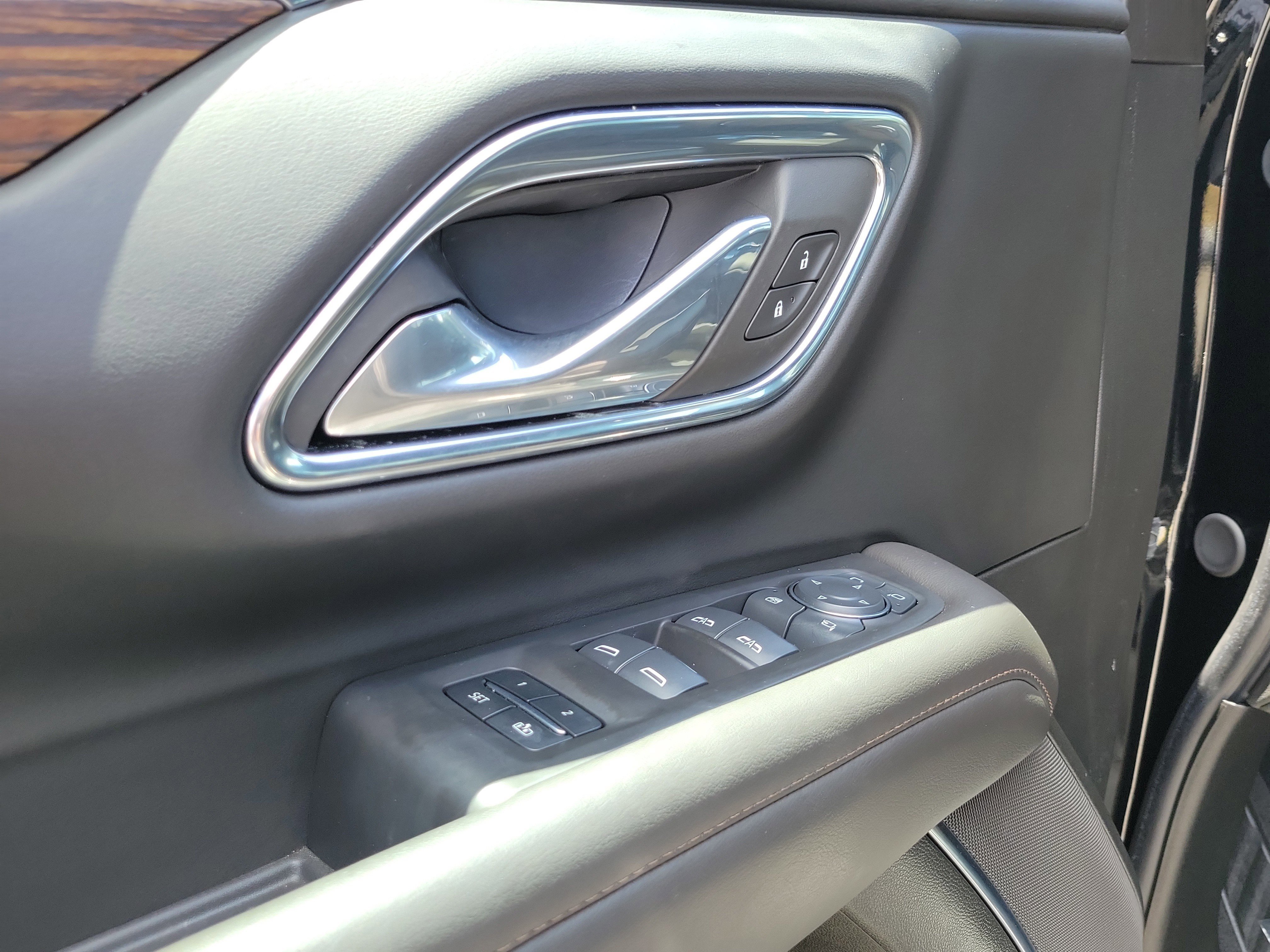 Used 2024 Chevrolet Tahoe High Country AWD/4WD image 20