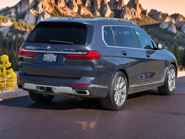 Used 2021 BMW X7 xDrive40i w/ Premium Package AWD/4WD image 7