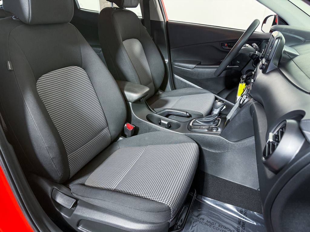 Used 2020 Hyundai Kona SE image 14