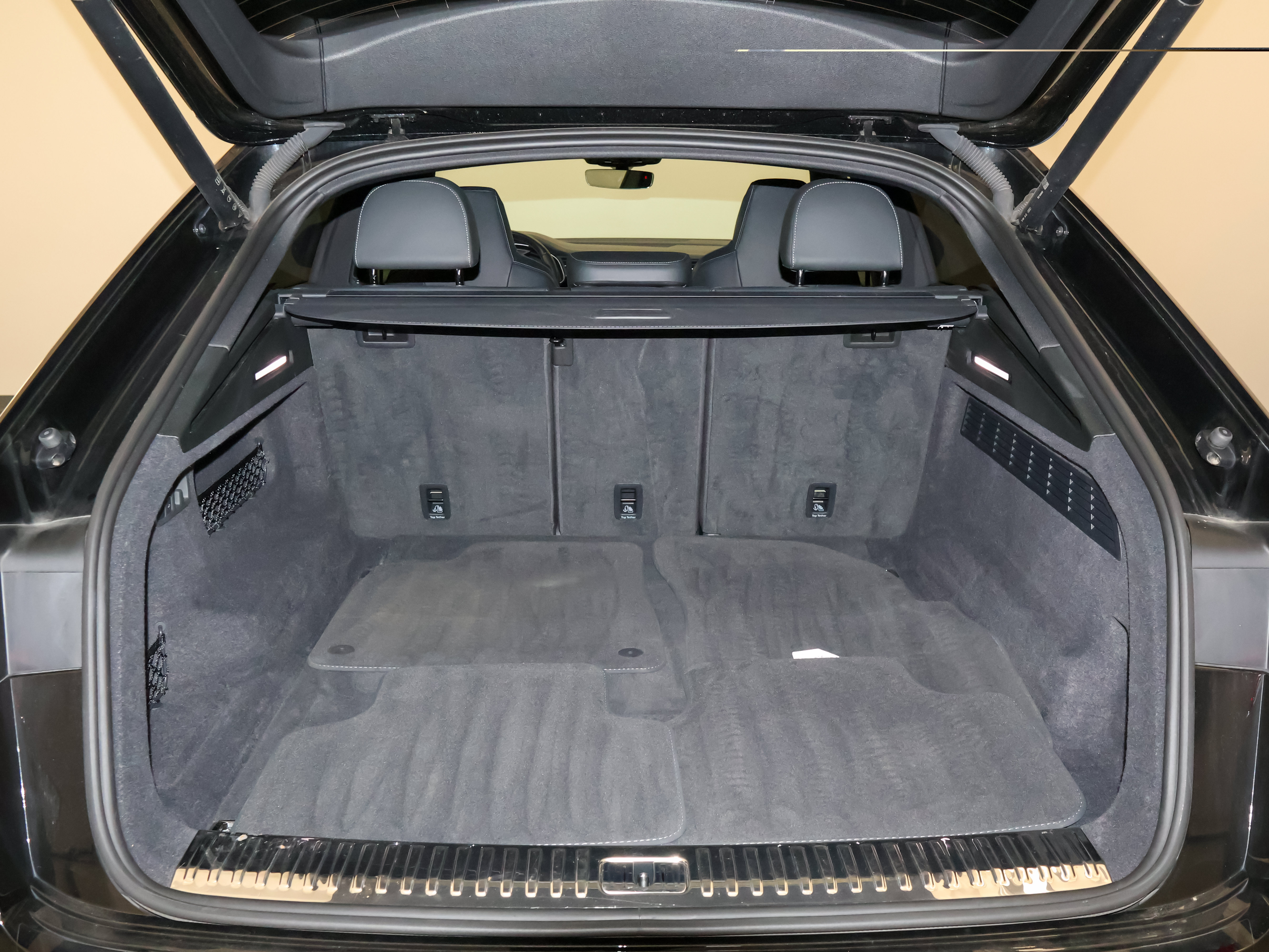 Used 2022 Audi SQ8 Premium Plus AWD/4WD image 11