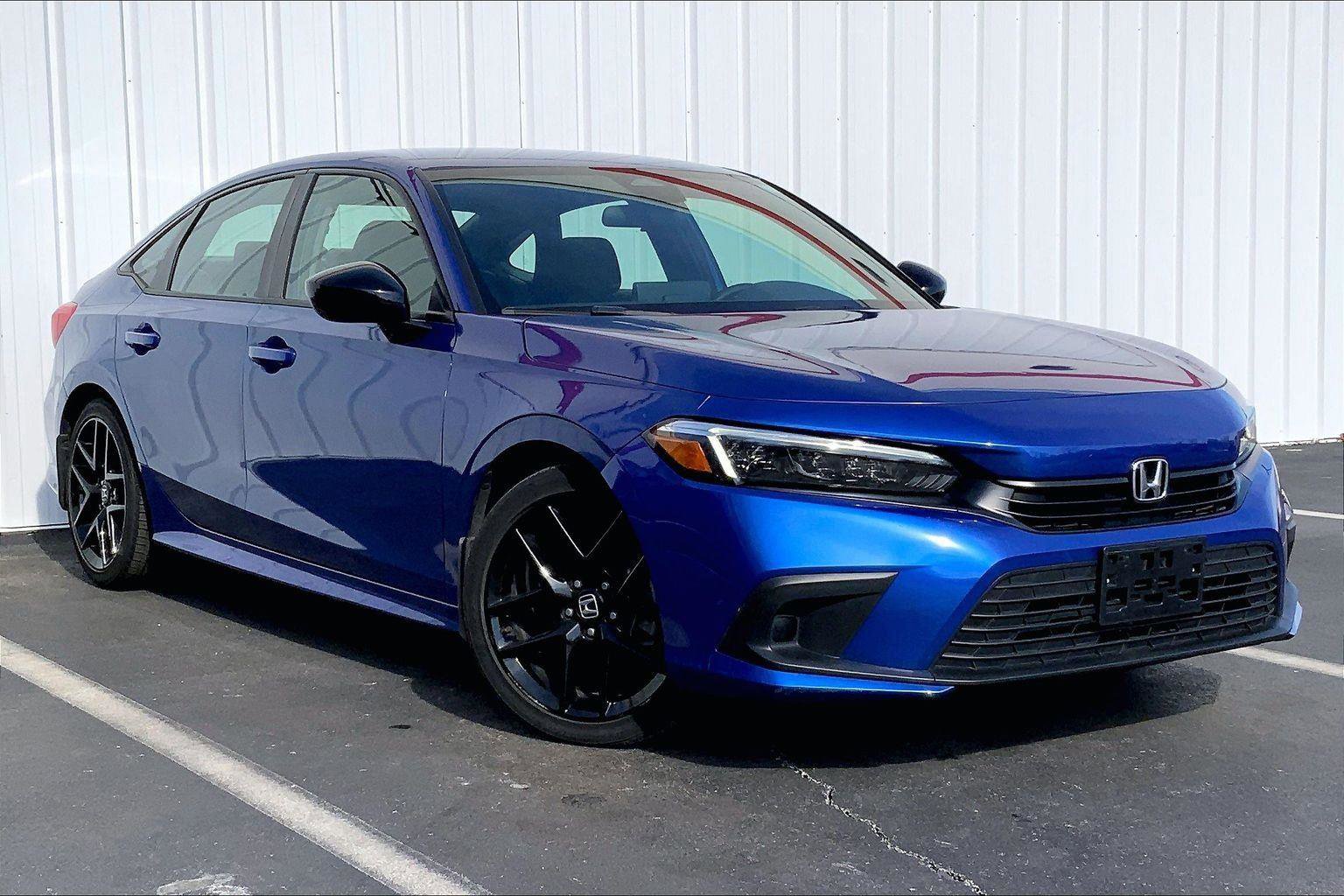 Used 2024 Honda Civic Sport image 2