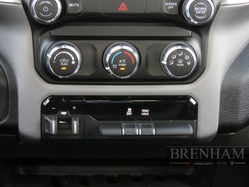 Used 2024 RAM 2500 Big Horn image 21