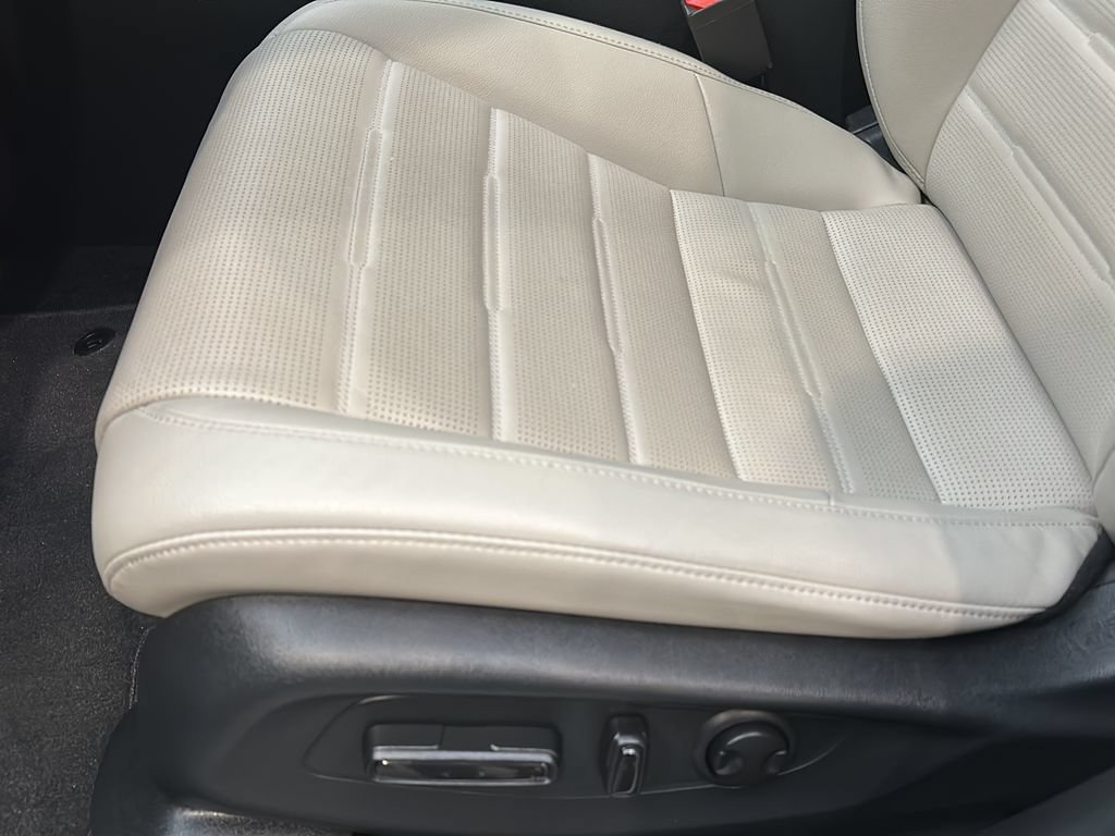 Certified 2024 Honda CR-V EX-L image 16
