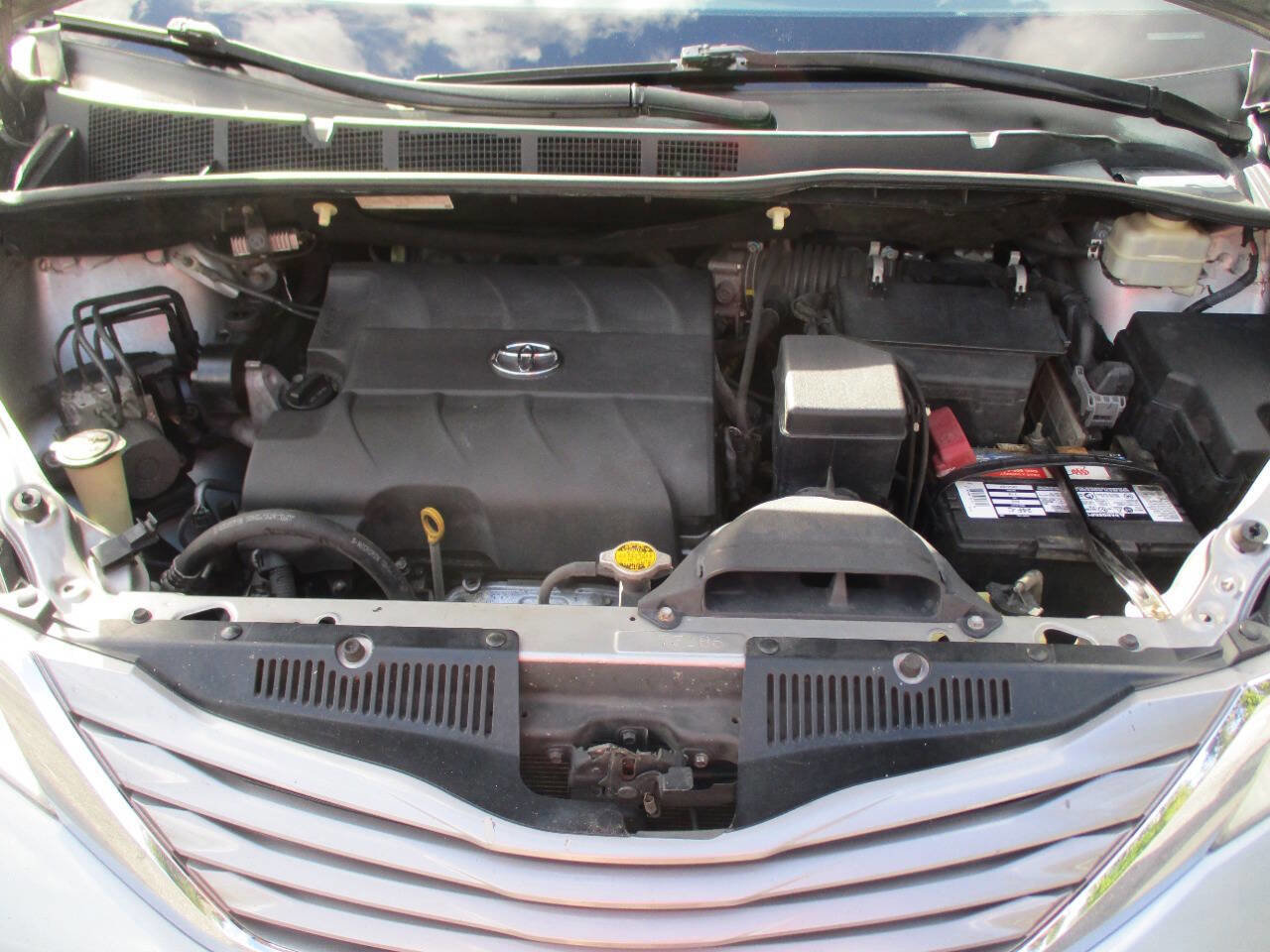 Used 2015 Toyota Sienna XLE Premium image 33