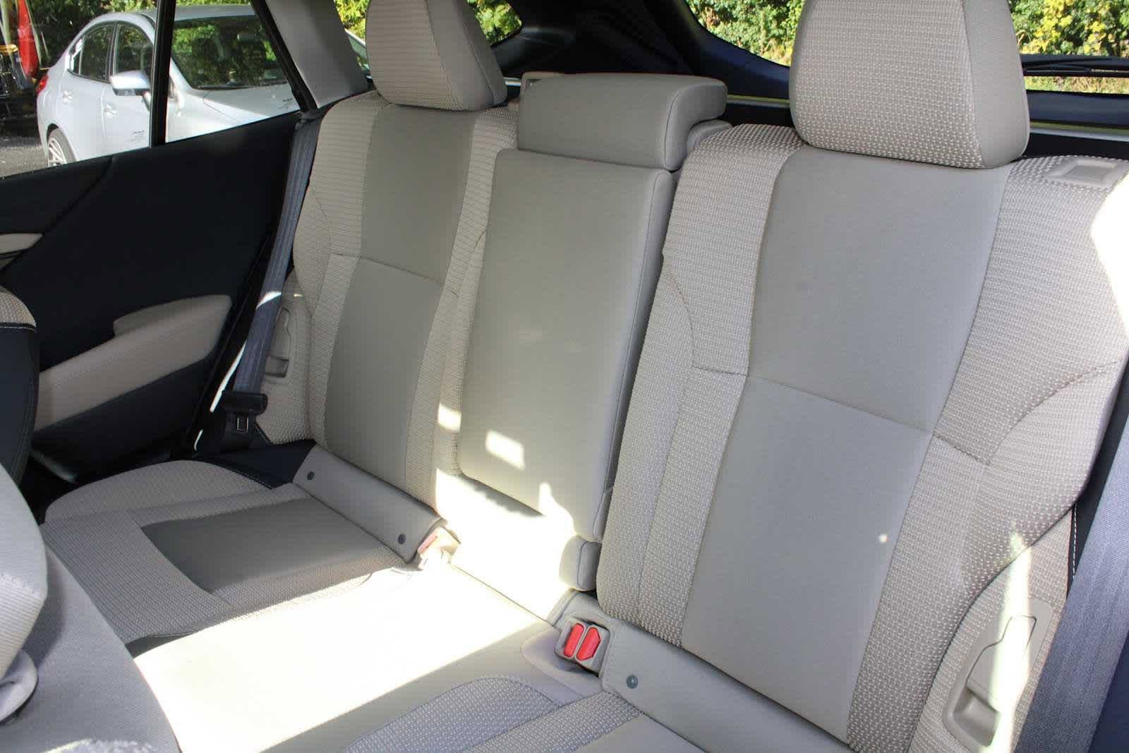 Used 2025 Subaru Outback Premium image 20