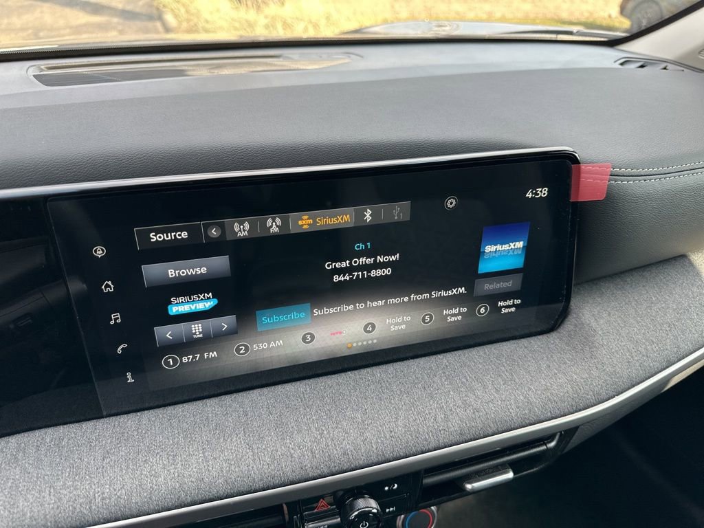 Used 2025 Nissan Kicks SV w/ SV Premium Package image 55