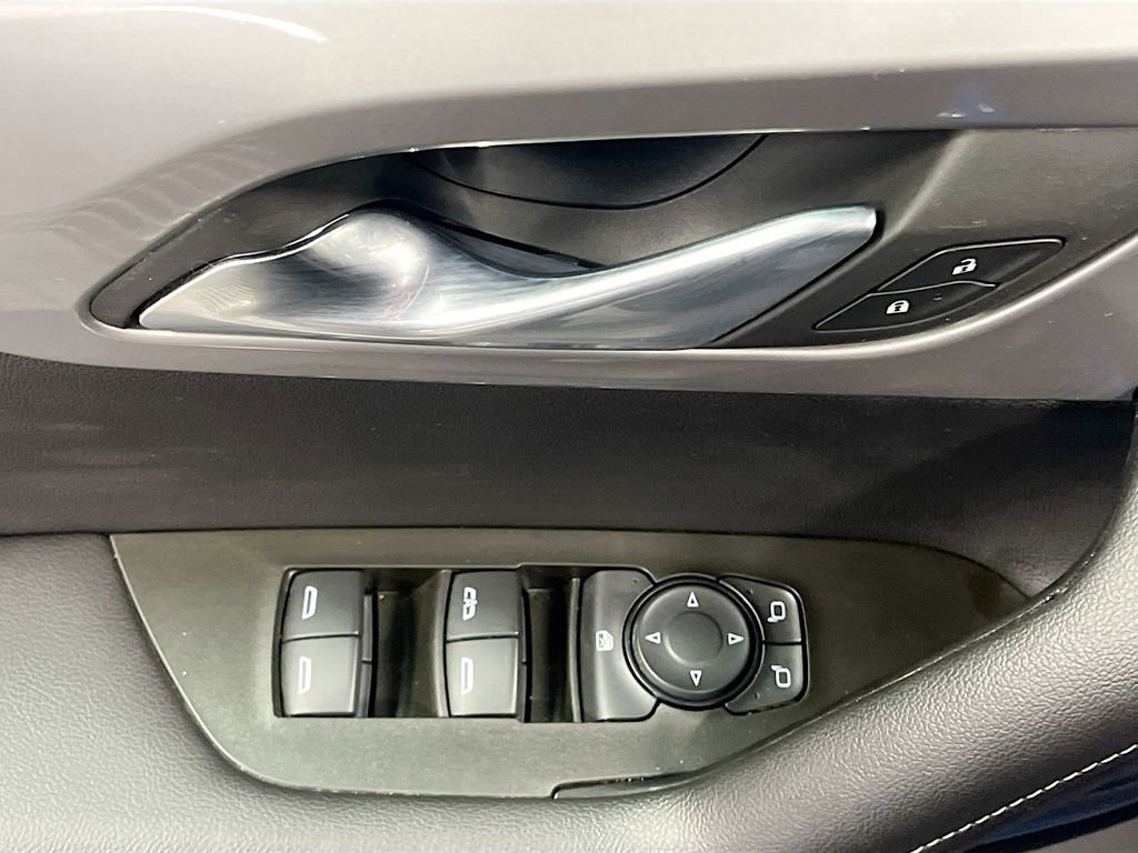 Used 2024 Chevrolet Blazer LT w/ Midnight/Sport Edition image 18