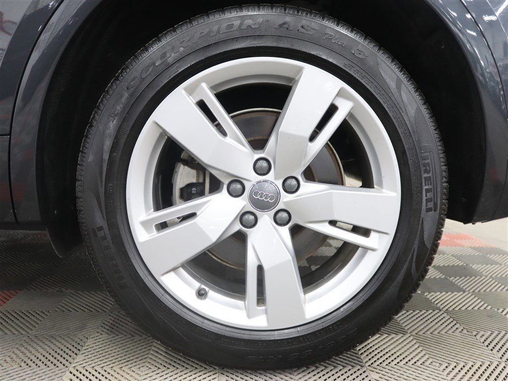 Used 2018 Audi Q5 2.0T Premium Plus w/ Premium Plus Package image 35