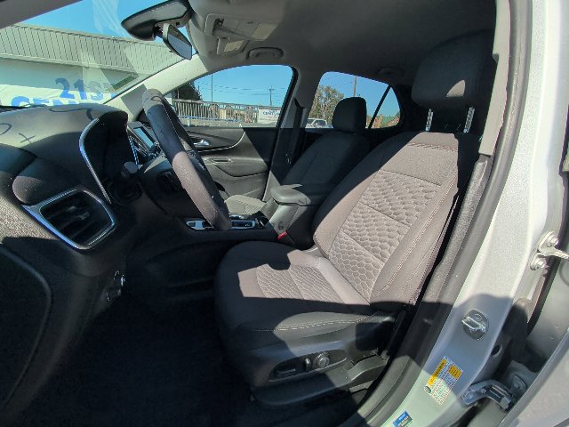 Used 2020 Chevrolet Equinox LT AWD/4WD image 12