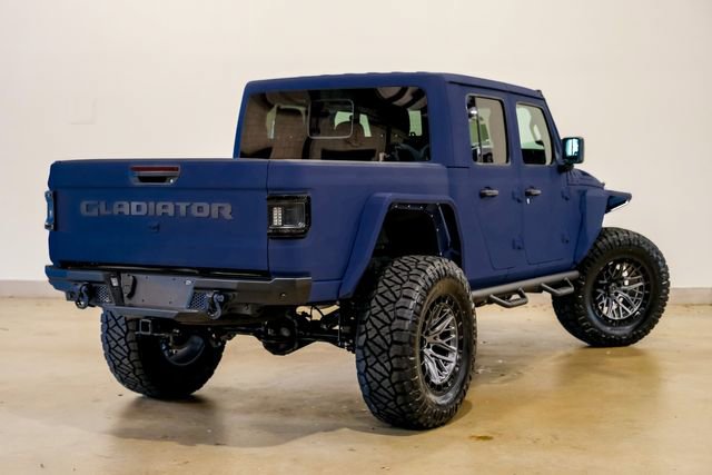 Used 2025 Jeep Gladiator Sport AWD/4WD image 7