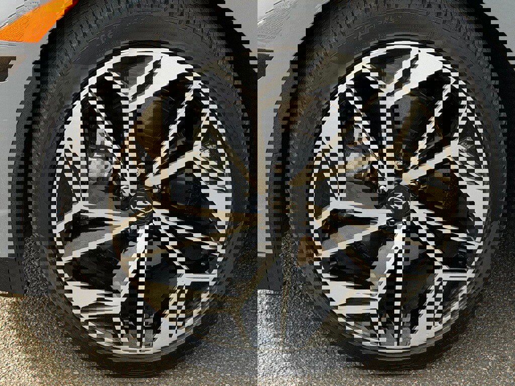 Used 2023 Hyundai Ioniq 6 SEL w/ Cargo Package image 8