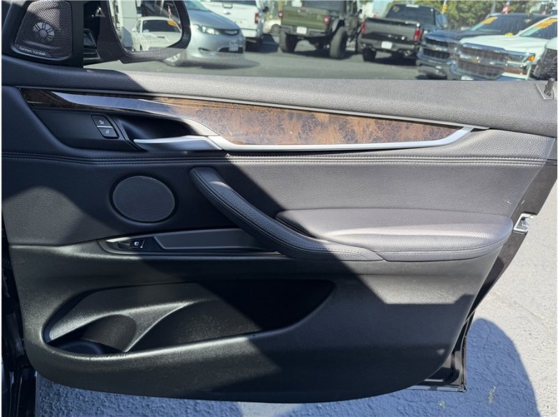 Used 2017 BMW X5 xDrive35i image 33