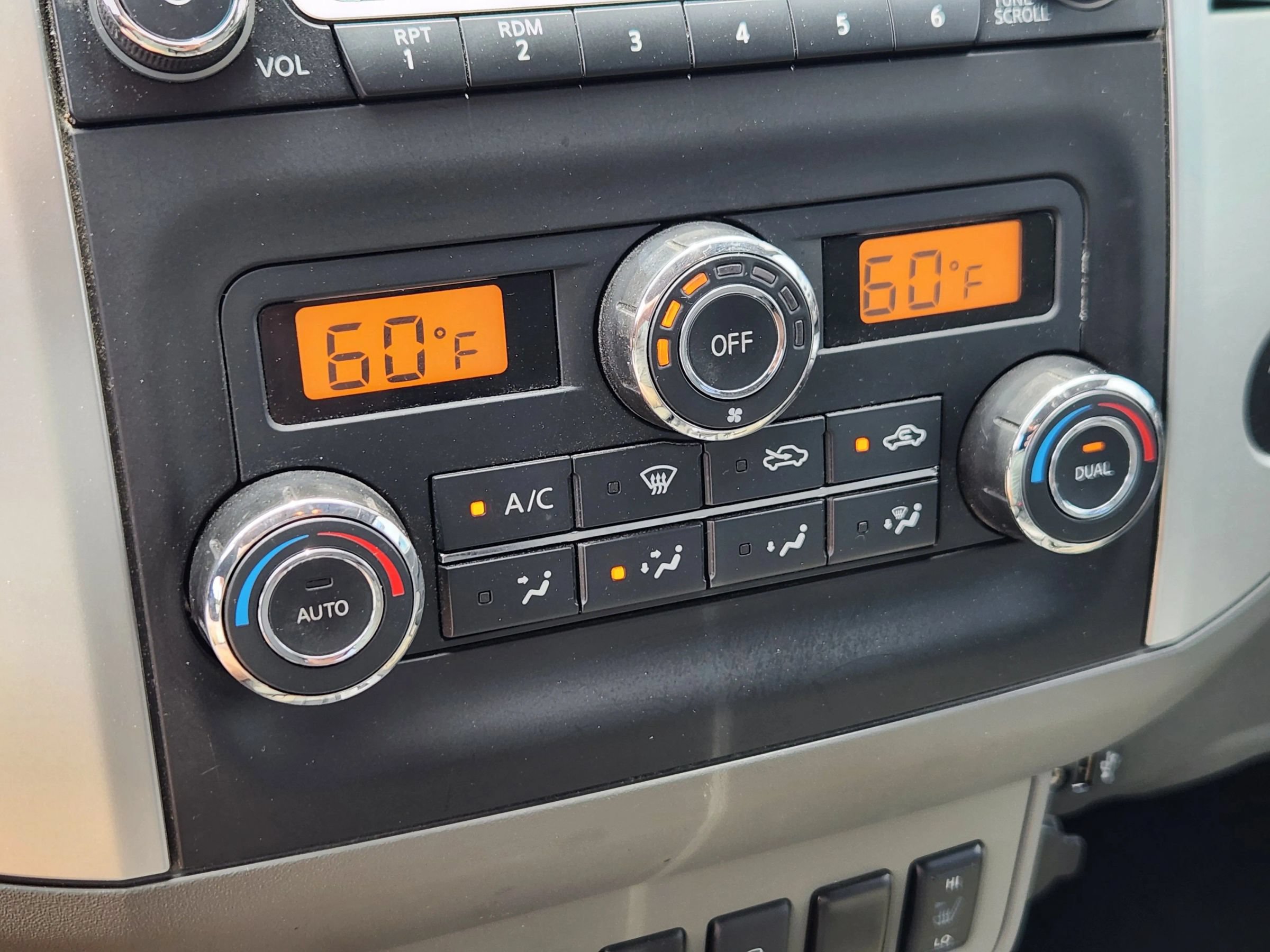 Used 2018 Nissan Frontier SV w/ Value Truck Package AWD/4WD image 34