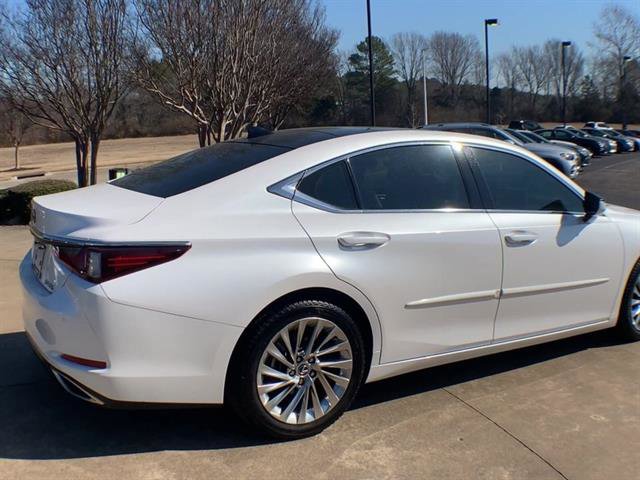 Certified 2021 Lexus ES 350 Ultra Luxury image 8