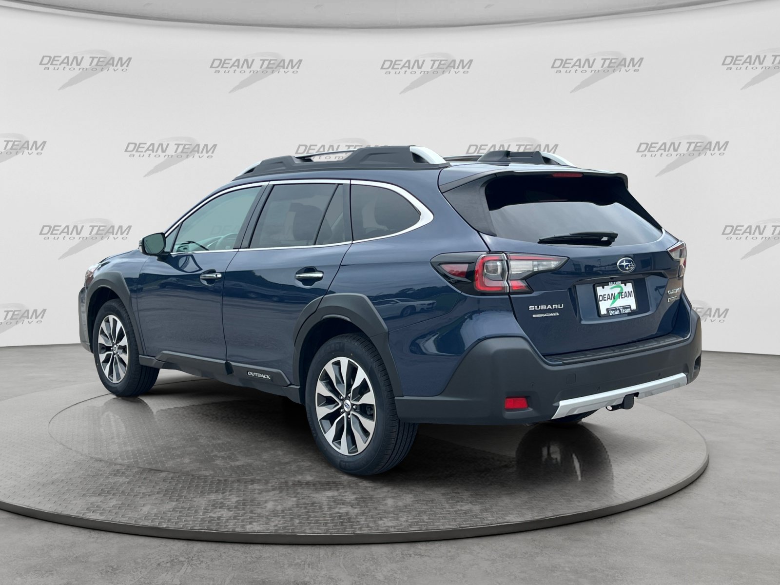 Used 2024 Subaru Outback Touring XT AWD/4WD image 6