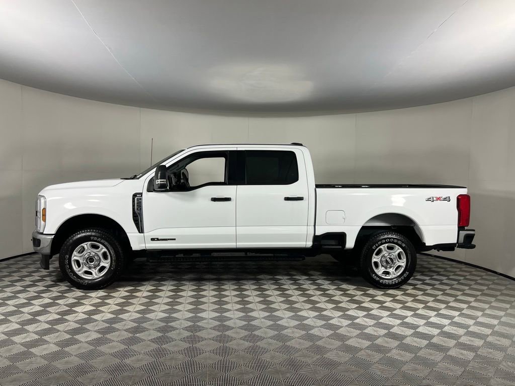 Used 2025 Ford F250 XLT image 10