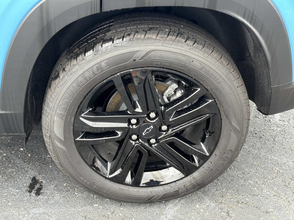 Used 2026 Chevrolet Trax ACTIV FWD image 10