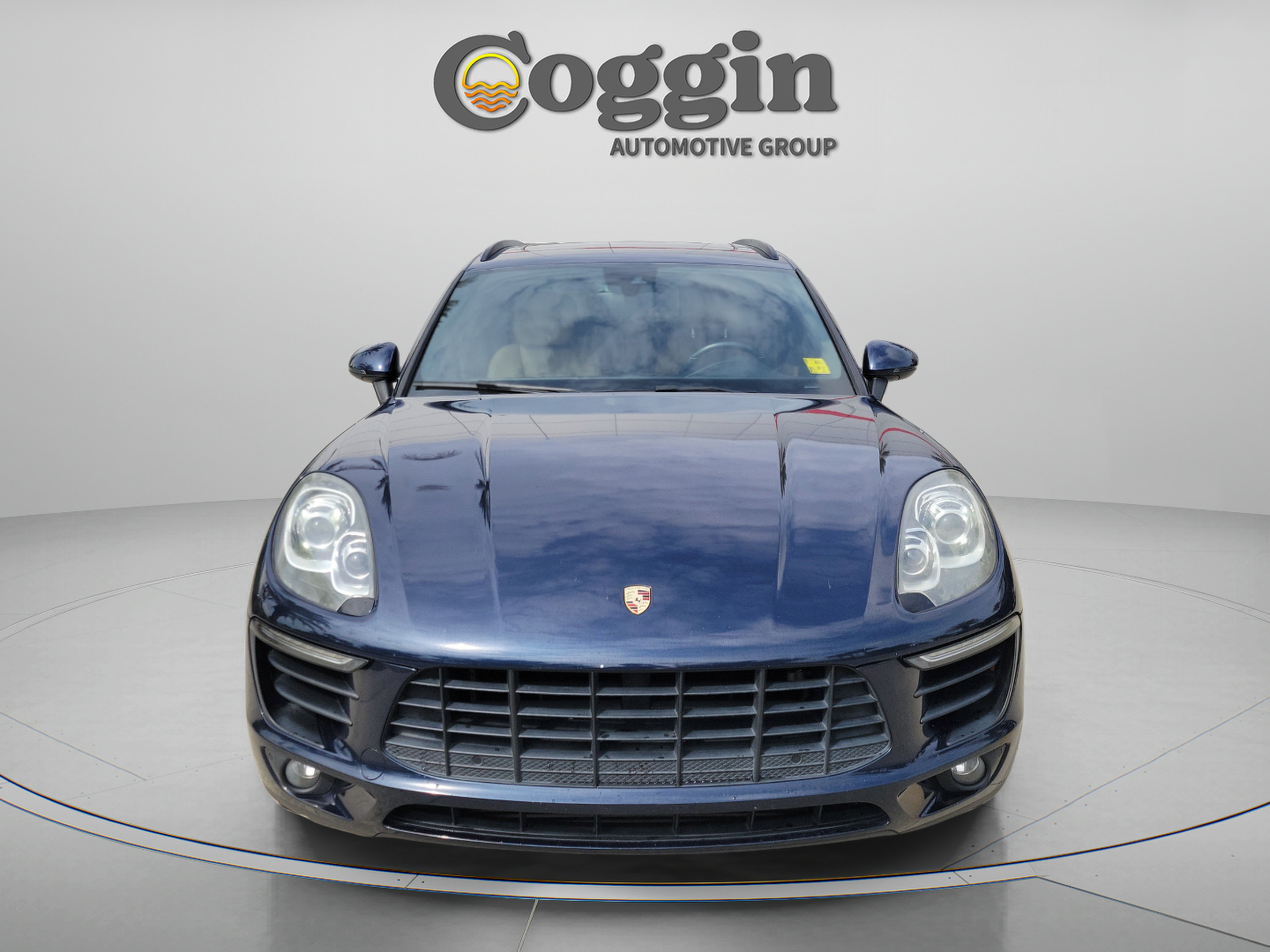 Used 2017 Porsche Macan AWD/4WD image 5