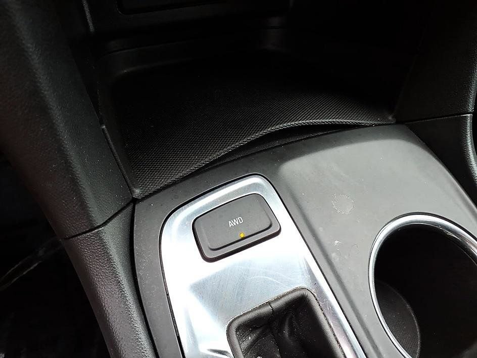 Used 2021 Chevrolet Equinox LT AWD/4WD image 31