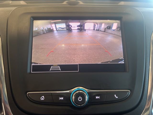 Used 2023 Chevrolet Equinox LS AWD/4WD image 20