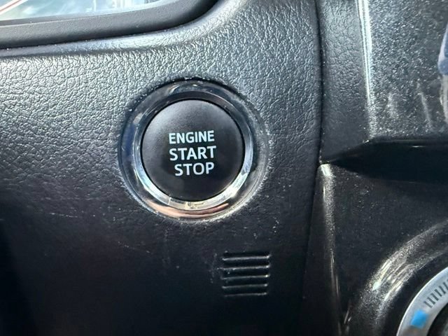 Used 2020 Toyota 4Runner Nightshade AWD/4WD image 36