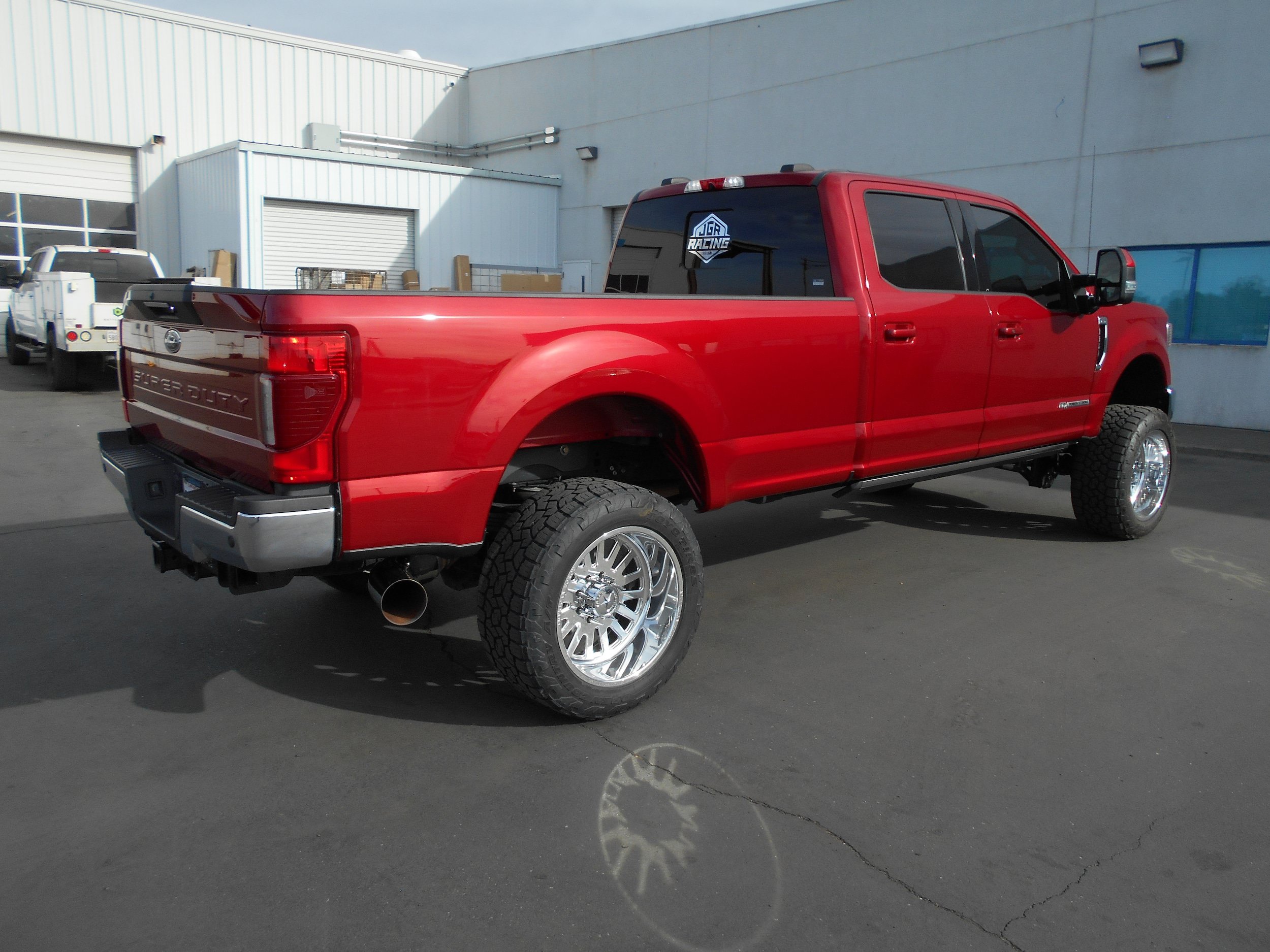 Certified 2020 Ford F350 Lariat w/ Lariat Ultimate Package AWD/4WD image 5