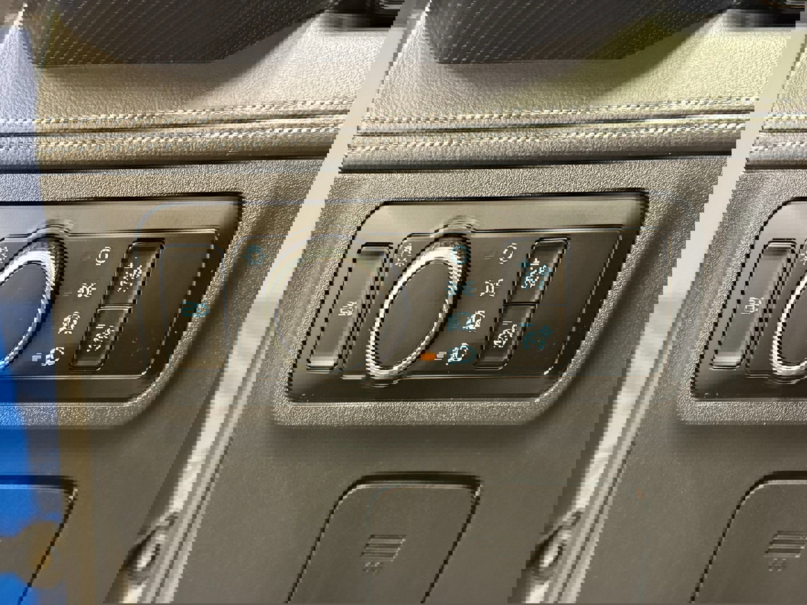 Used 2024 Ford Mustang Premium image 24