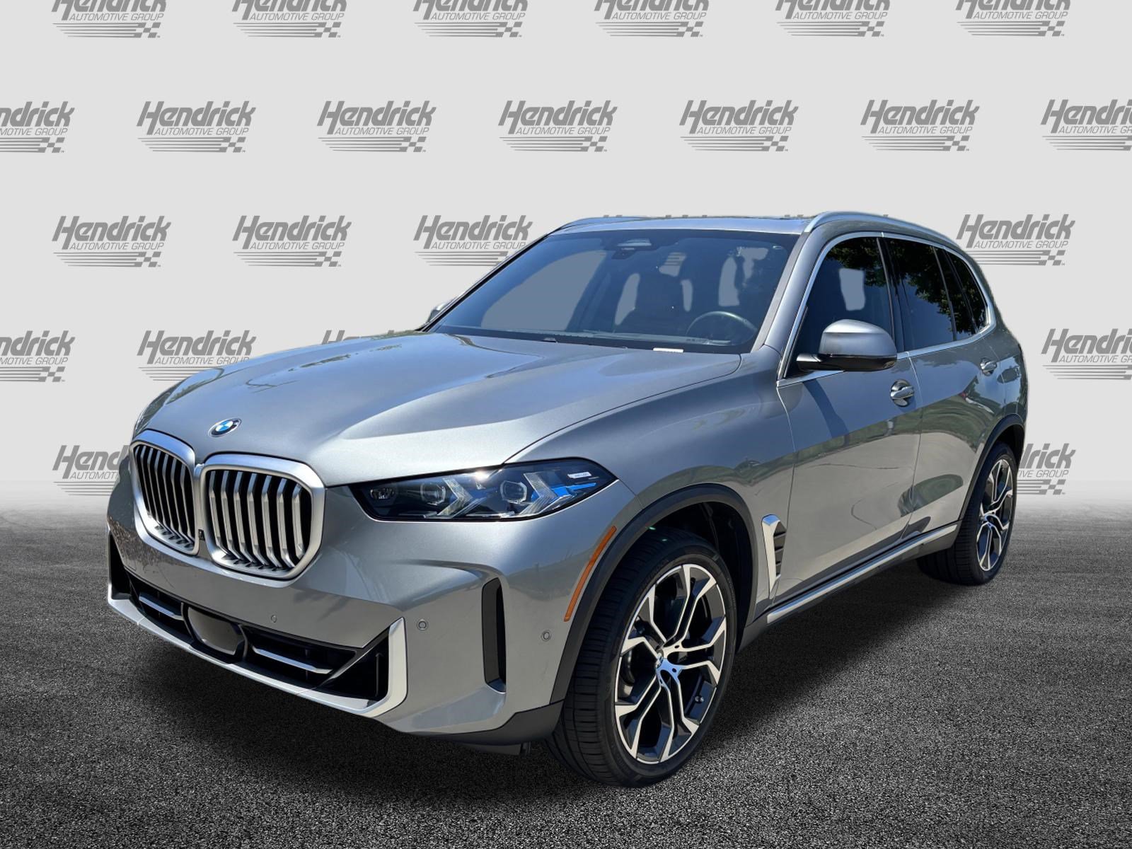 Certified 2025 BMW X5 sDrive40i w/ Premium Package RWD image 5