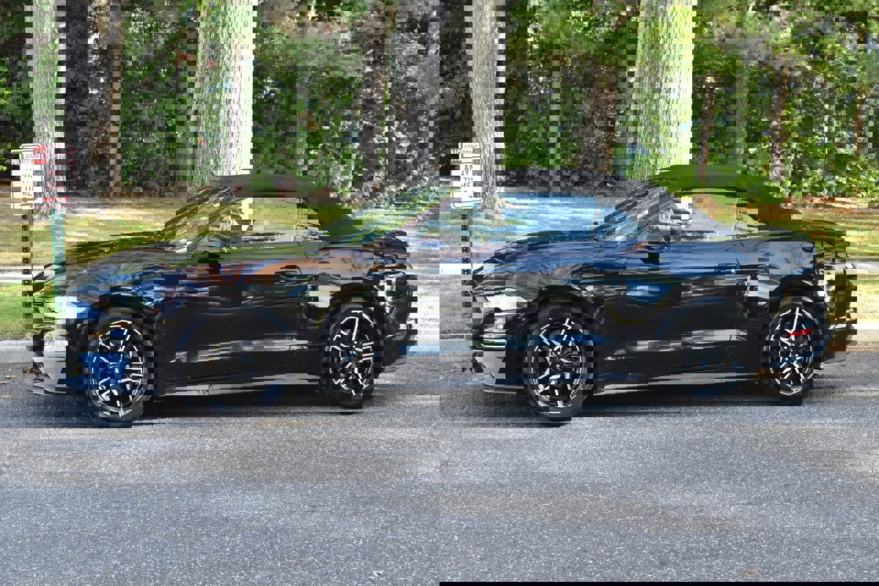 Used 2019 Ford Mustang Premium image 17