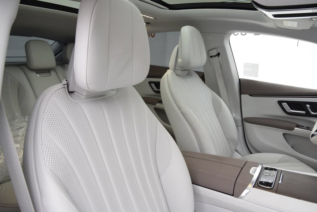 Certified 2024 Mercedes-Benz EQS 450+ Sedan image 17