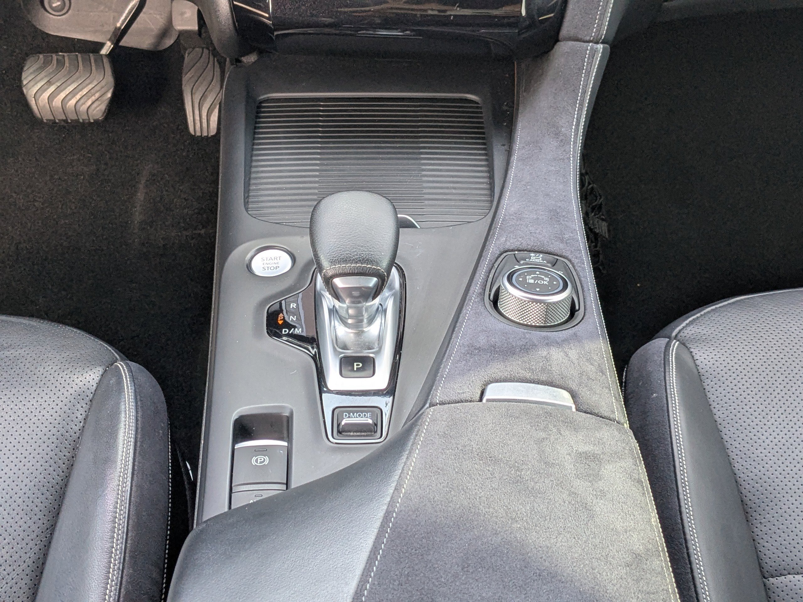 Used 2019 INFINITI QX50 Essential w/ Sensory Package image 21