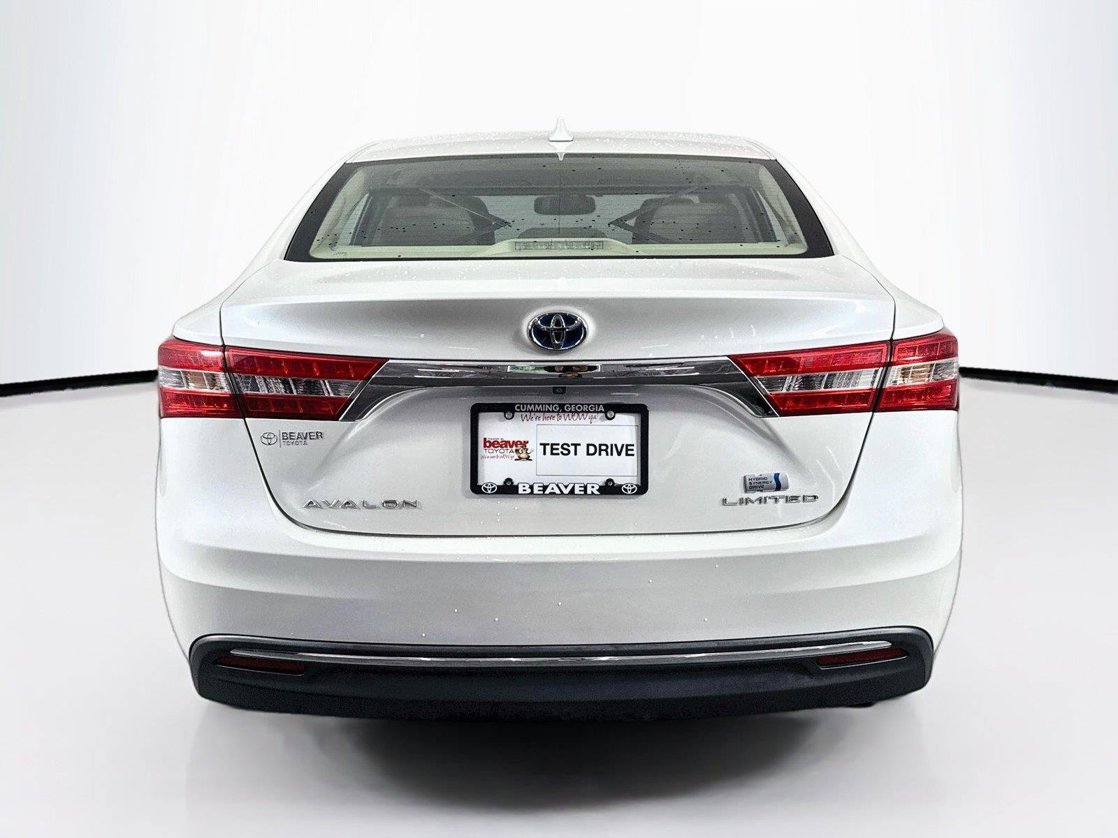 Used 2013 Toyota Avalon Limited FWD image 12