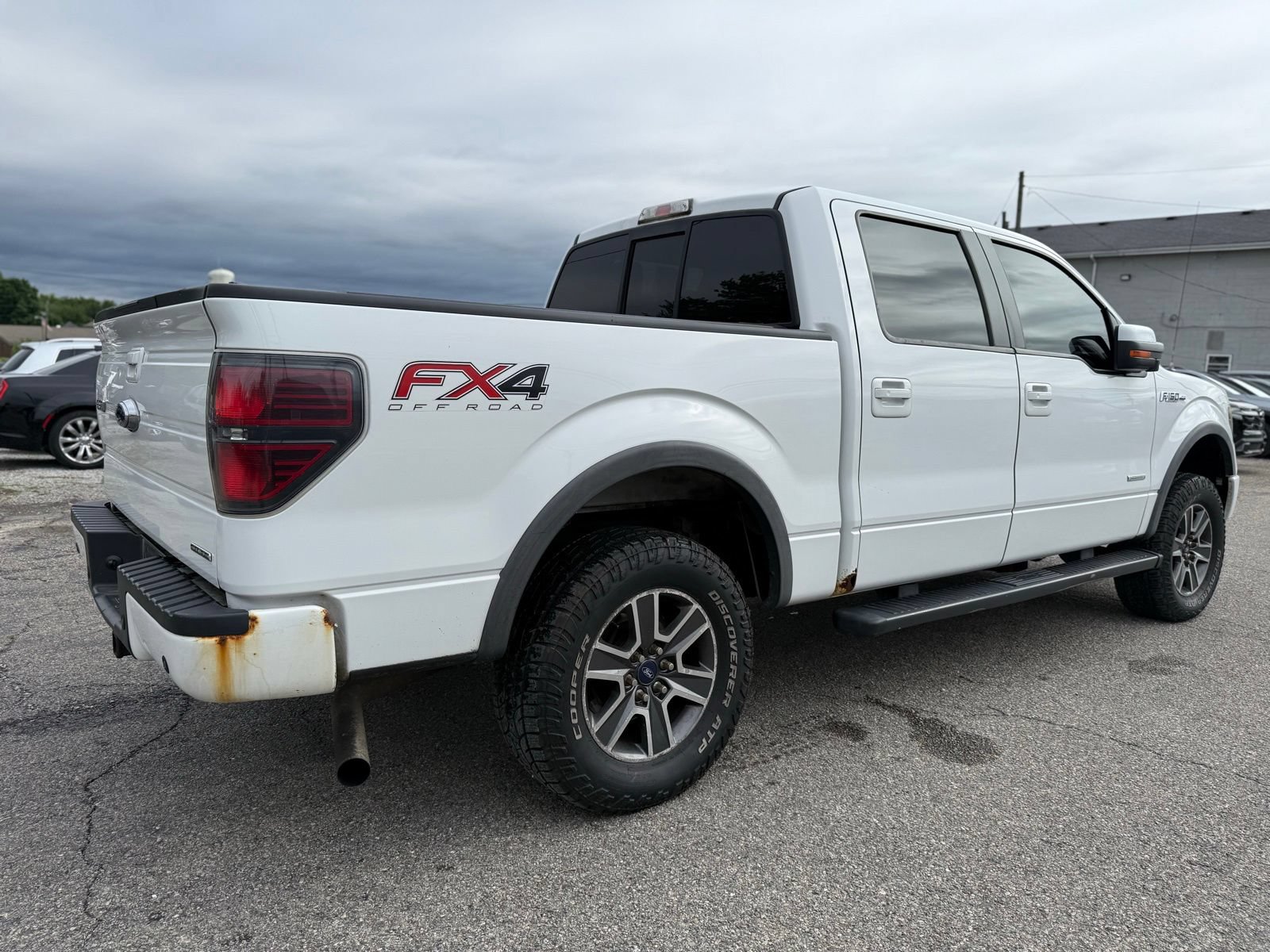 Used 2013 Ford F150 FX4 w/ Mid Equipment Group AWD/4WD image 4