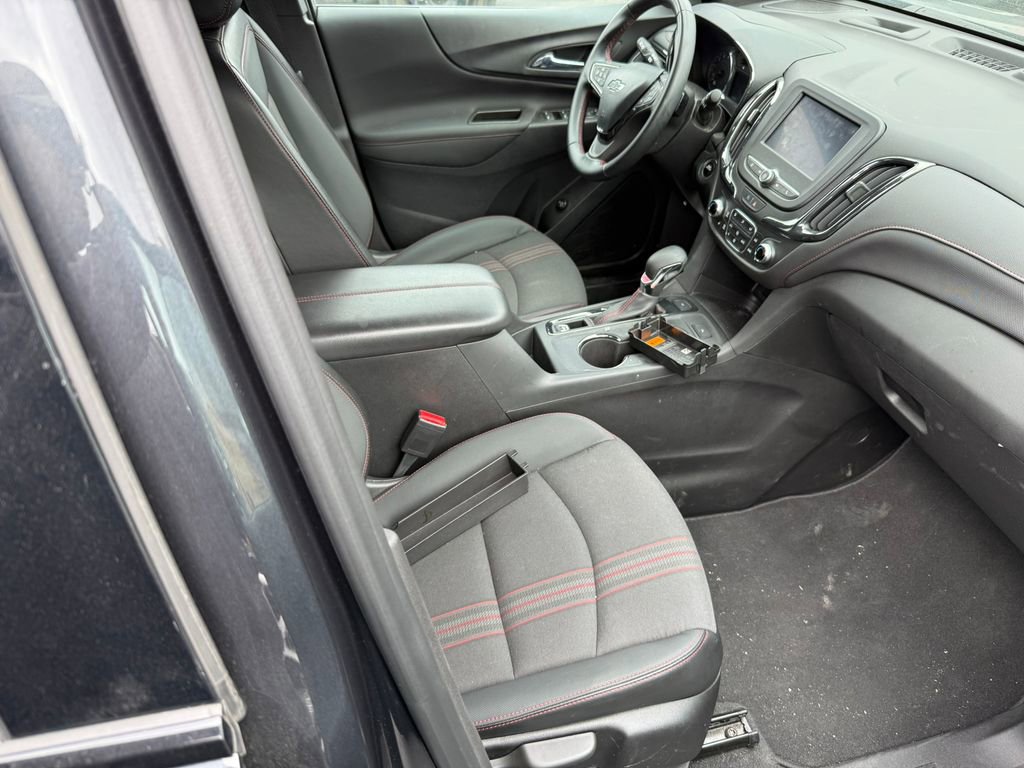 Used 2023 Chevrolet Equinox RS AWD/4WD image 12