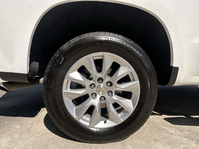Used 2025 Chevrolet Silverado 1500 Custom RWD image 11
