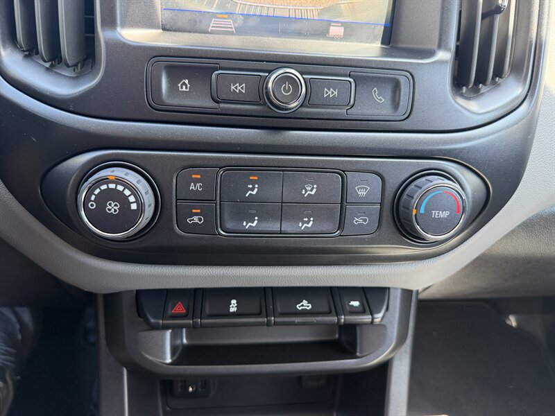 Used 2022 Chevrolet Colorado W/T w/ Custom Special Edition AWD/4WD image 37