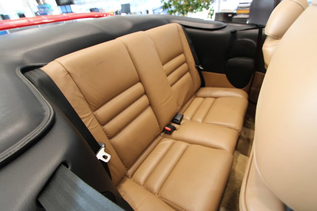 Used 1994 Ford Mustang GT RWD image 16