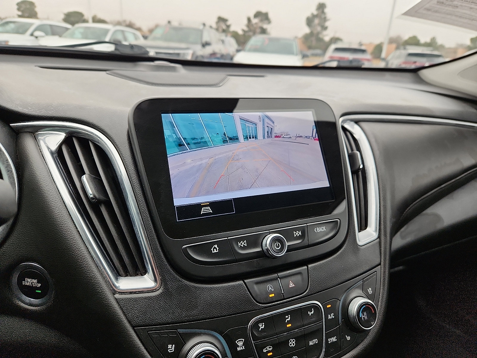 Used 2024 Chevrolet Malibu LT image 18