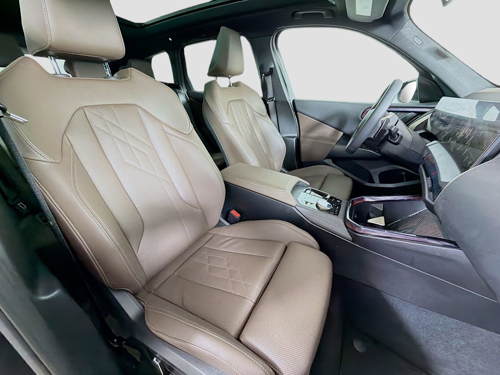 Used 2025 BMW X3 xDrive30i w/ Premium Package image 28