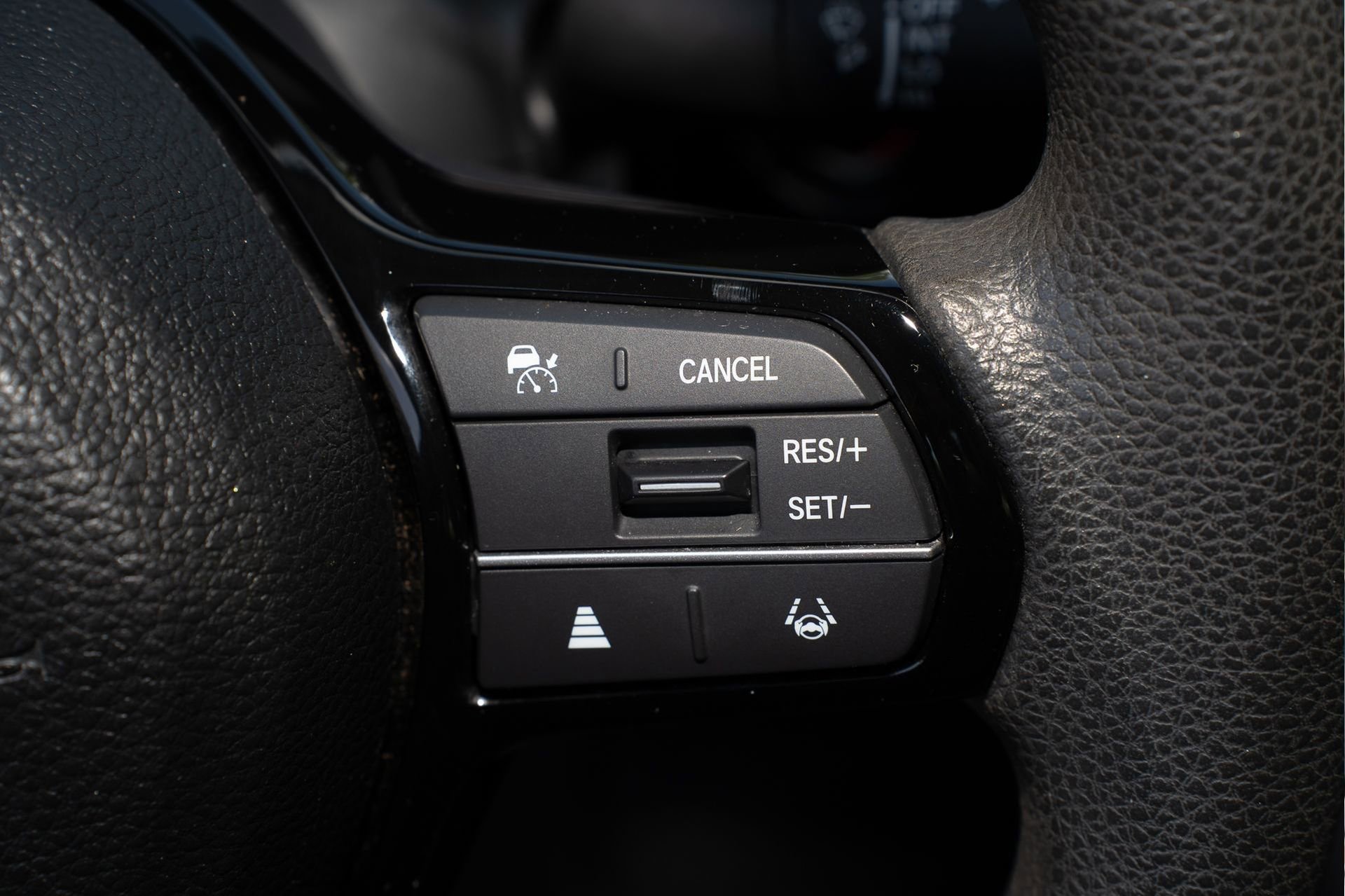 Certified 2022 Honda Civic LX image 32