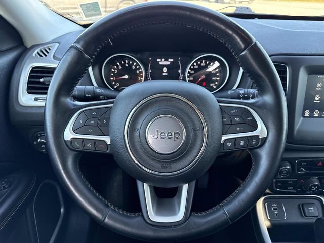 Used 2020 Jeep Compass Latitude image 14