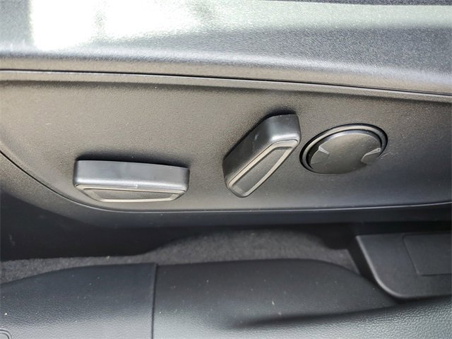 New 2025 Ford Escape ST-Line w/ Equipment Group 301A image 20