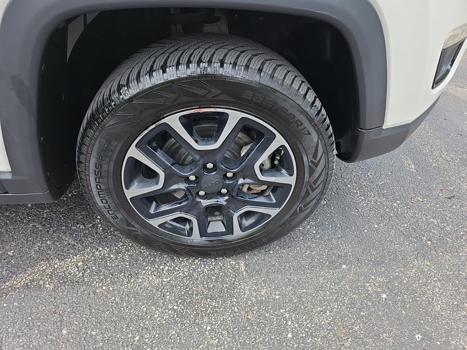 Used 2019 Jeep Compass Sport AWD/4WD image 10